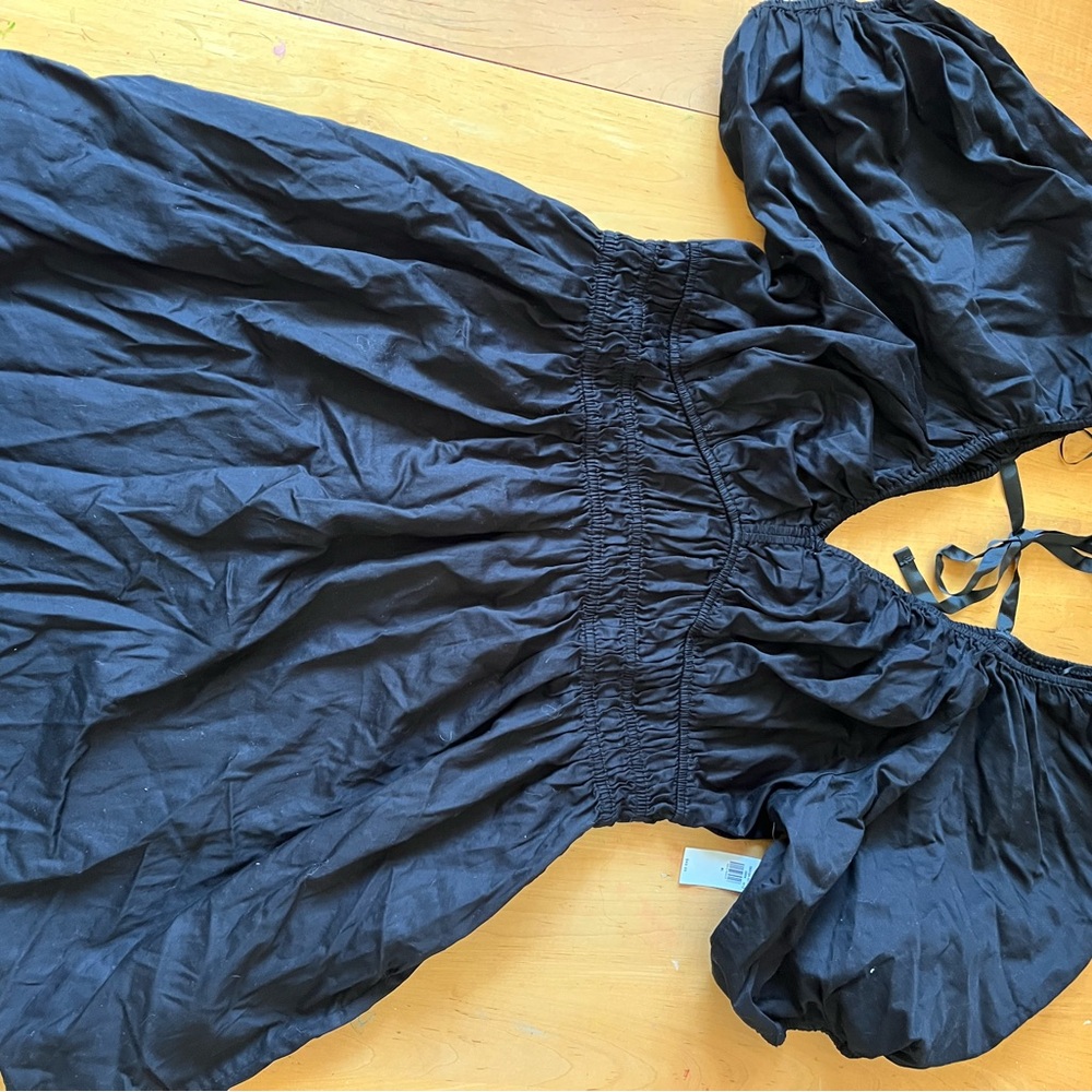 Old Navy Black Long Sleeve Puff Sundress